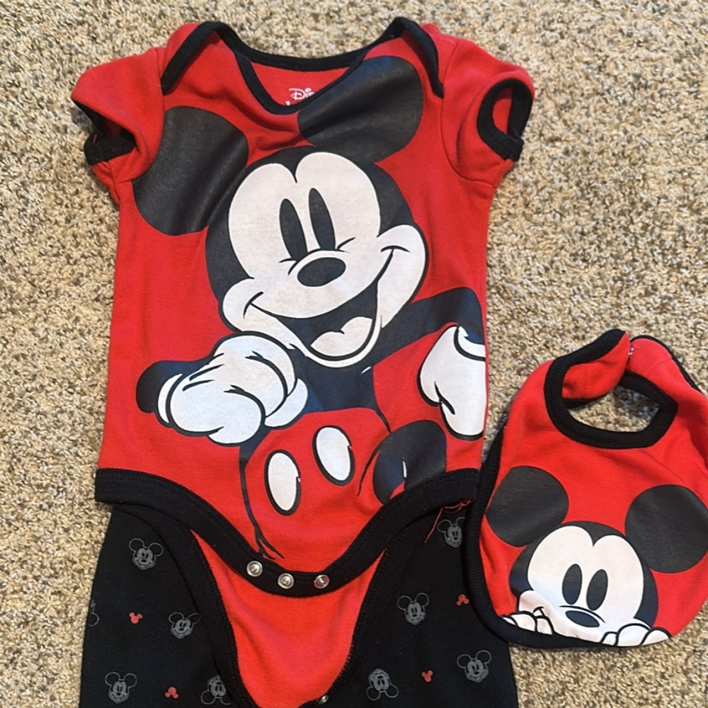3 piece Mickey Mouse Set